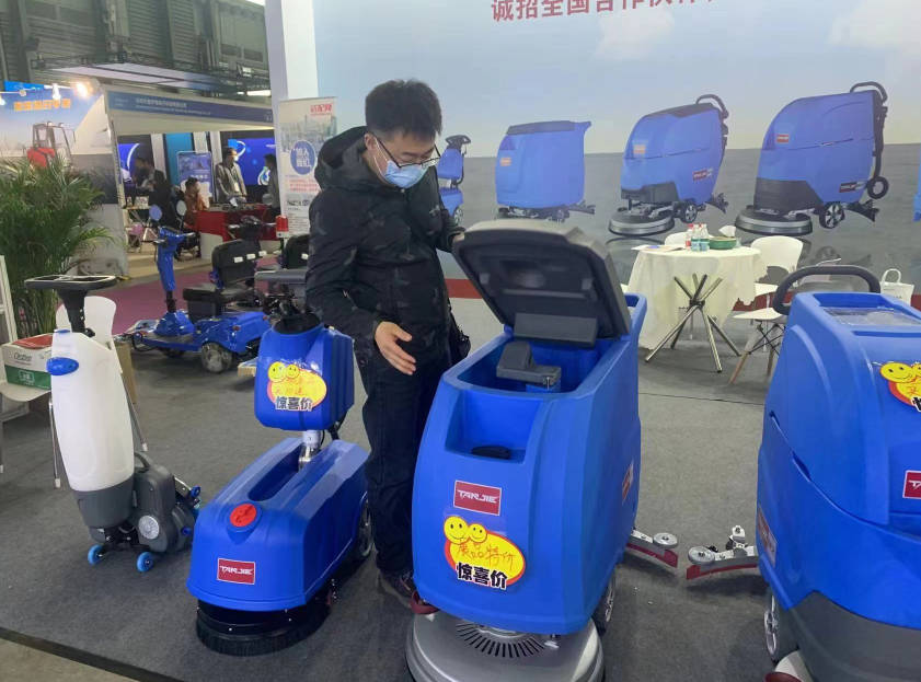湾仔坦洁洗地机公司致力于电动洗地机的生产、销售和服务百家
